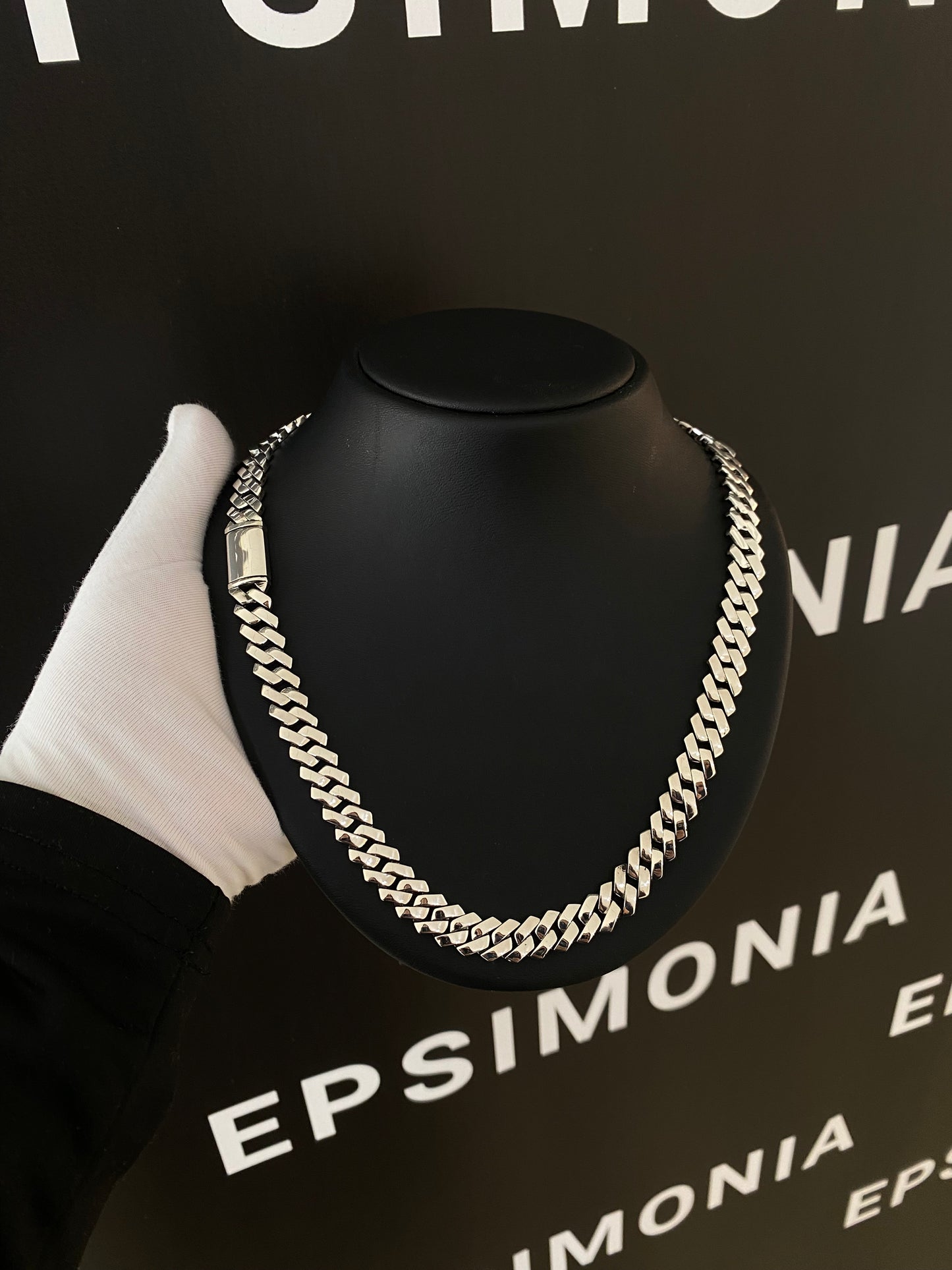 Cuban chain
